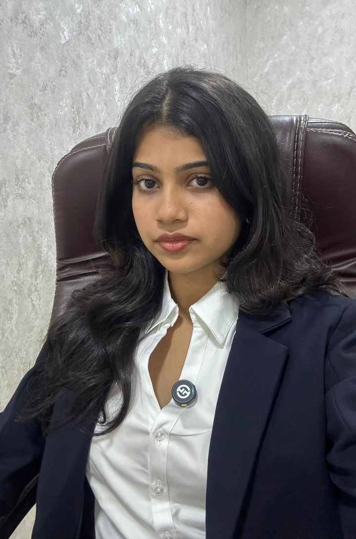 Ananya - Professional and Corporate Creator